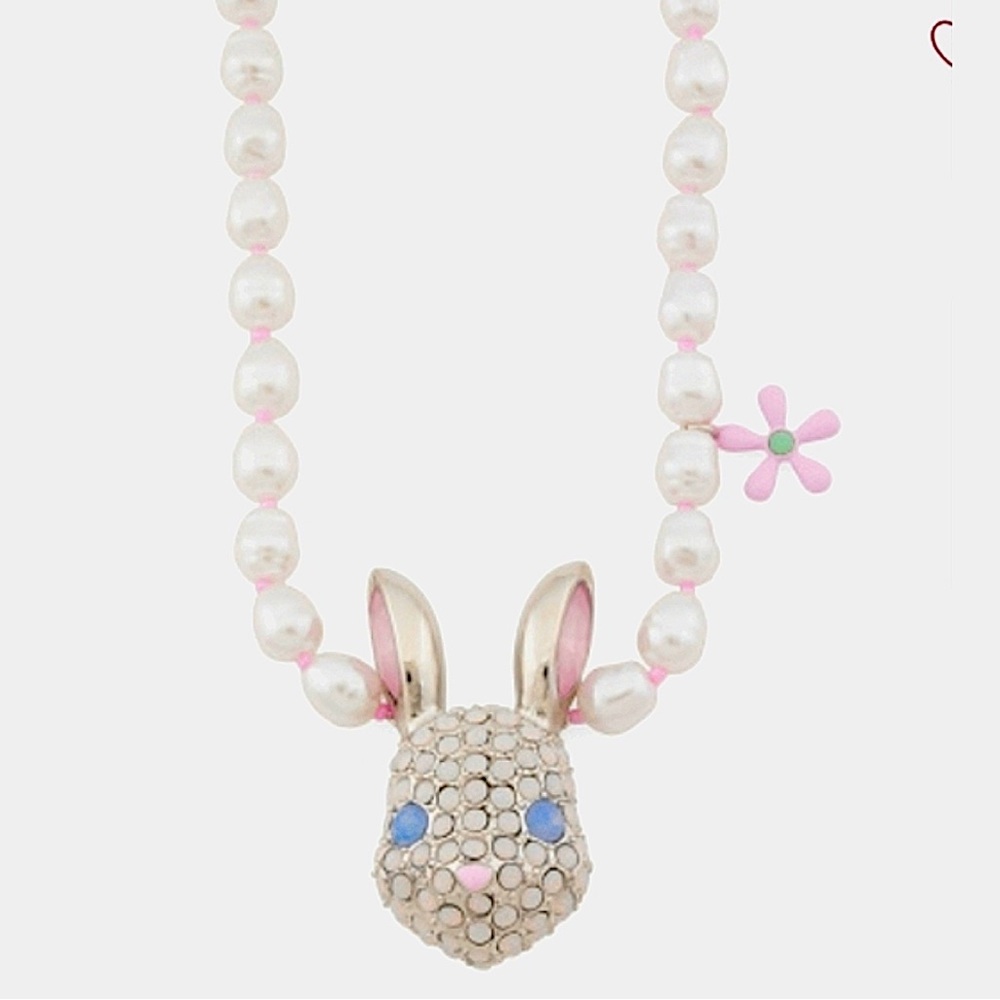 👉✨️Betsey Johnson short Bunny rabbit Pearl pendant easter Necklace
